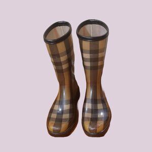 Burberry Rain Boots Made in Italy